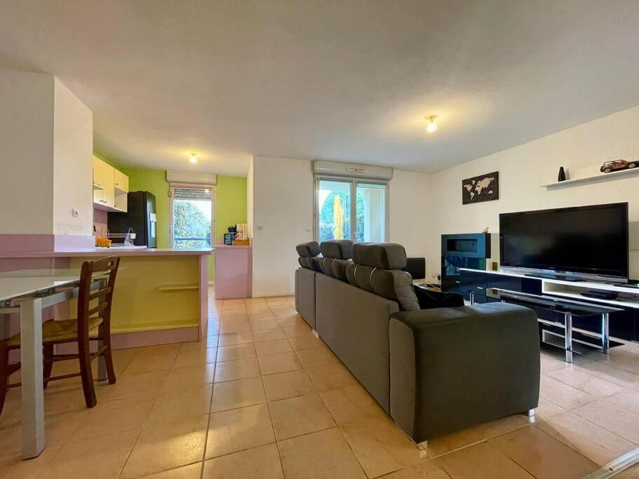 L'Appartement Michelet - Parking Prive Et Gratuit - 2Km Cite Medievale Carcassonne Luaran gambar